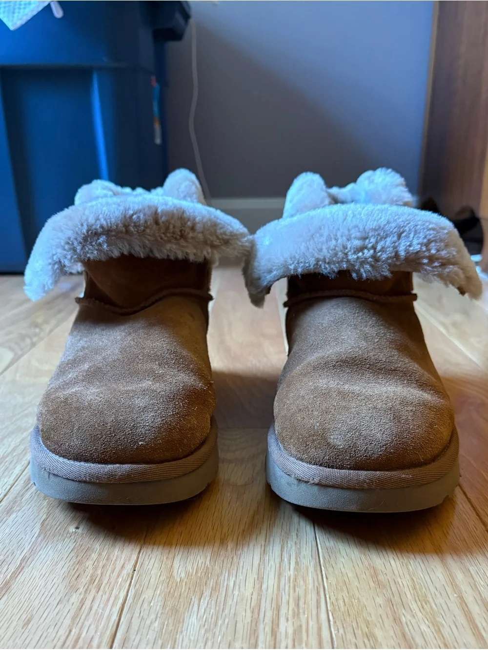 UGG Chestnut Brown Suede Shearling Ankle Booties